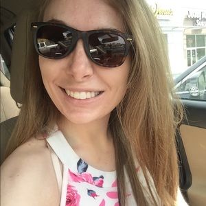 Meet your Posher, Kellie